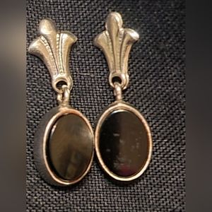 14kt White Gold Black Onyx Dangle Earrings